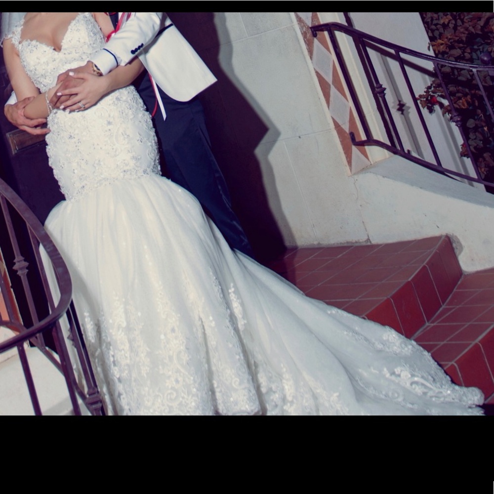 Wedding dress - eve of milady - mermaid/trumpet gown